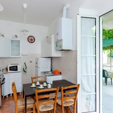 Altido 2 Beautiful For Families In Liguria * Borgonovo