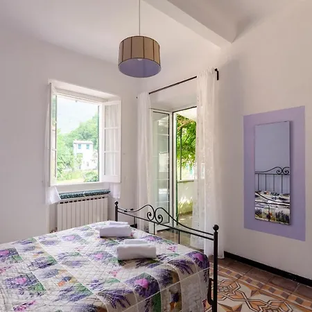 Altido 2 Beautiful For Families In Liguria Penzion Borgonovo