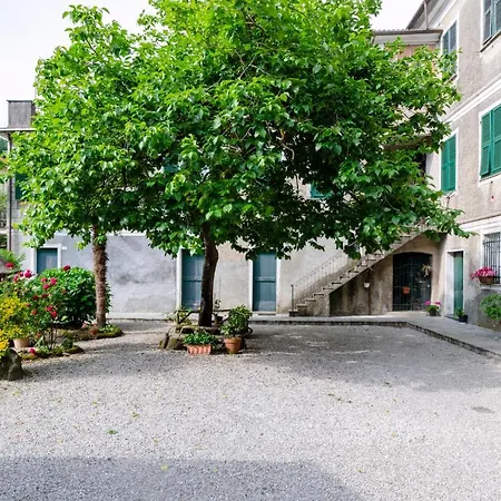 Altido 2 Beautiful For Families In Liguria Penzion Borgonovo