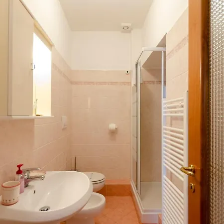 Altido 2 Beautiful For Families In Liguria Penzion Borgonovo